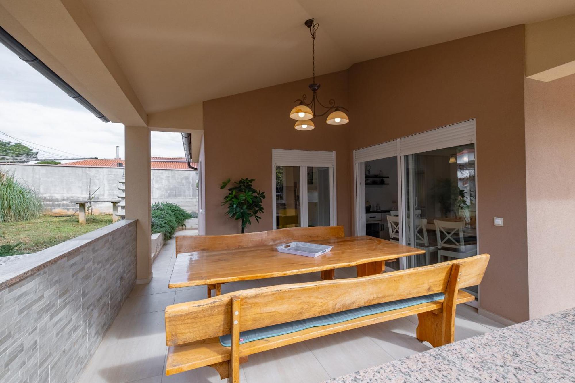 Vila Veronika 2 PUY Exterior foto