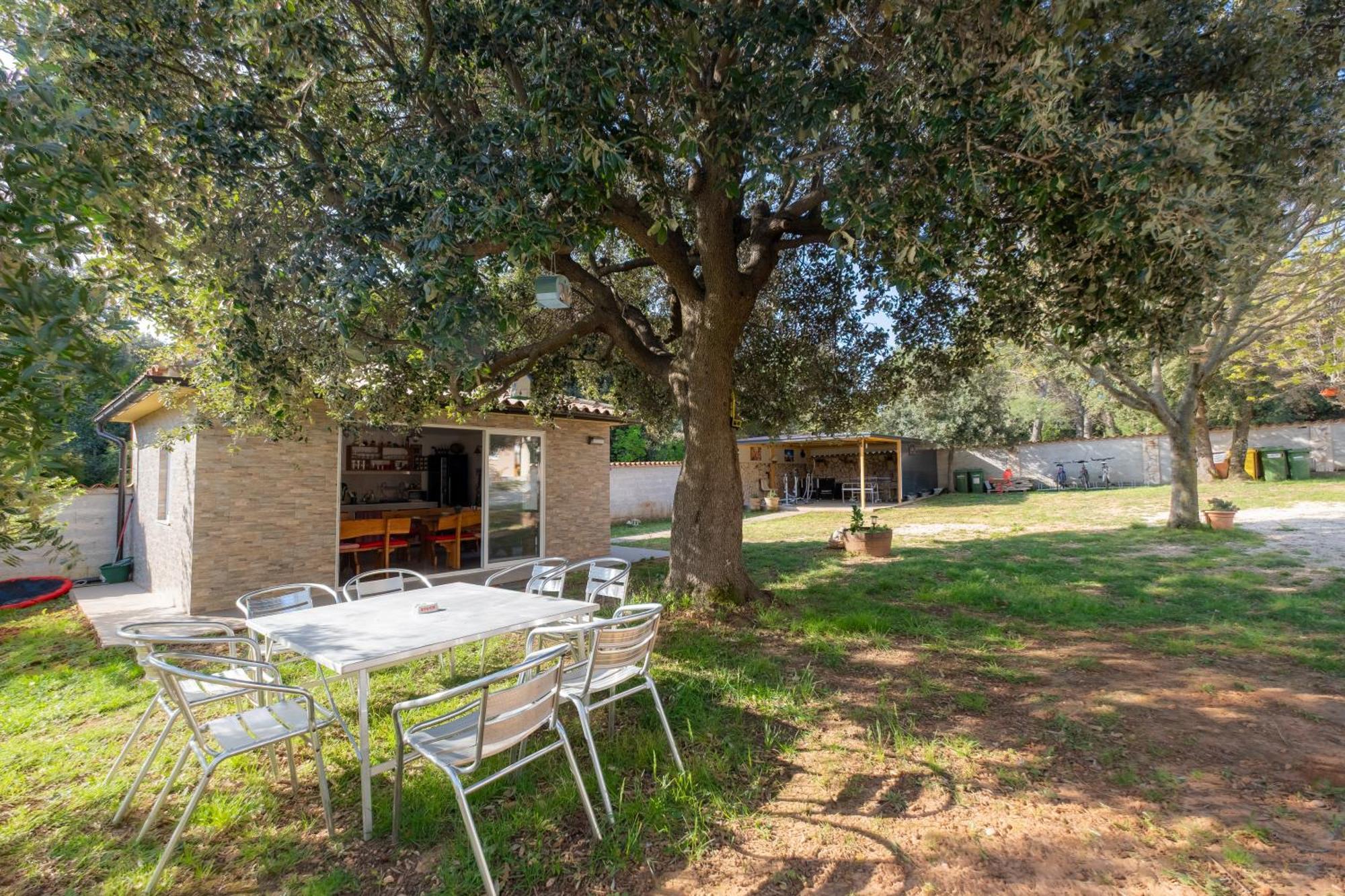 Vila Veronika 2 PUY Exterior foto