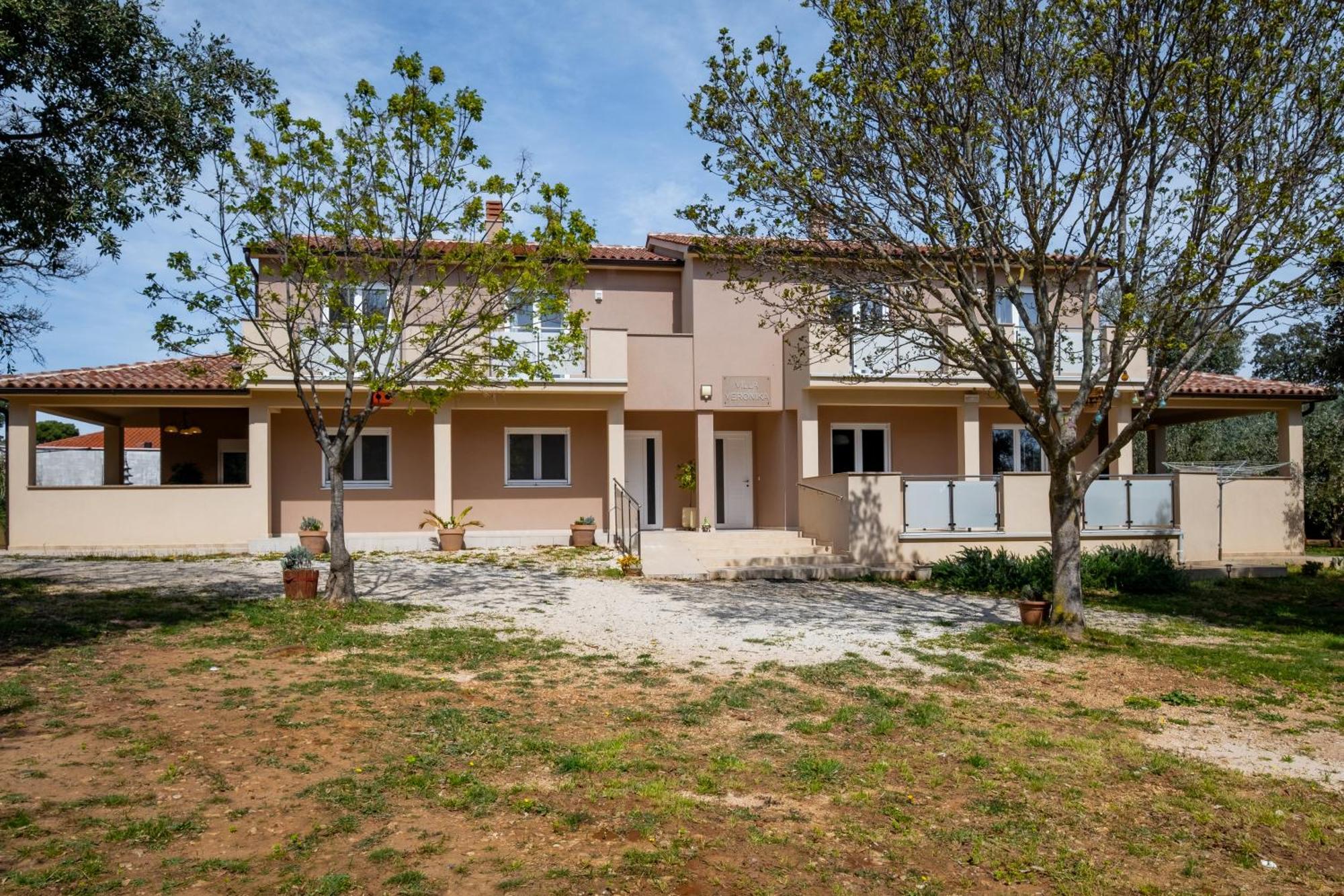 Vila Veronika 2 PUY Exterior foto